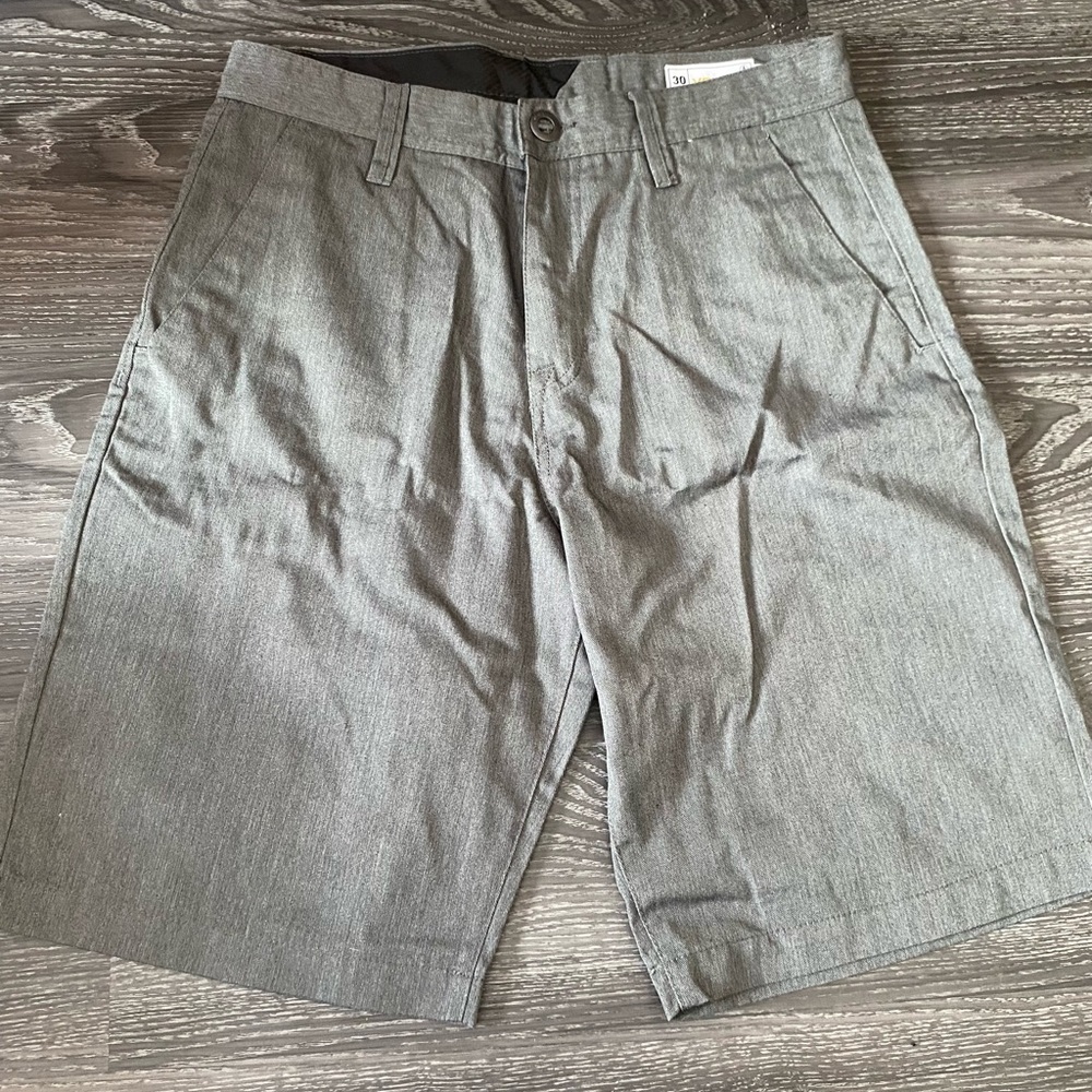 Men’s Volcom Shorts
